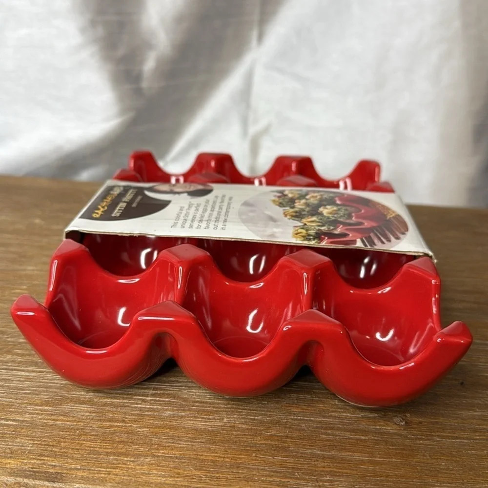 Rachael Ray Sittin’ Pretty NWT Red Stoneware Serveware 12 Hole Platter